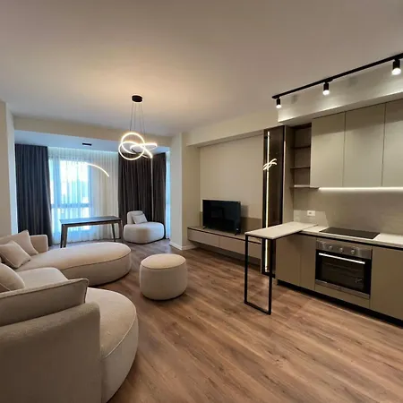 Deluxe Apartment New Bazaar Tirana Exterior photo