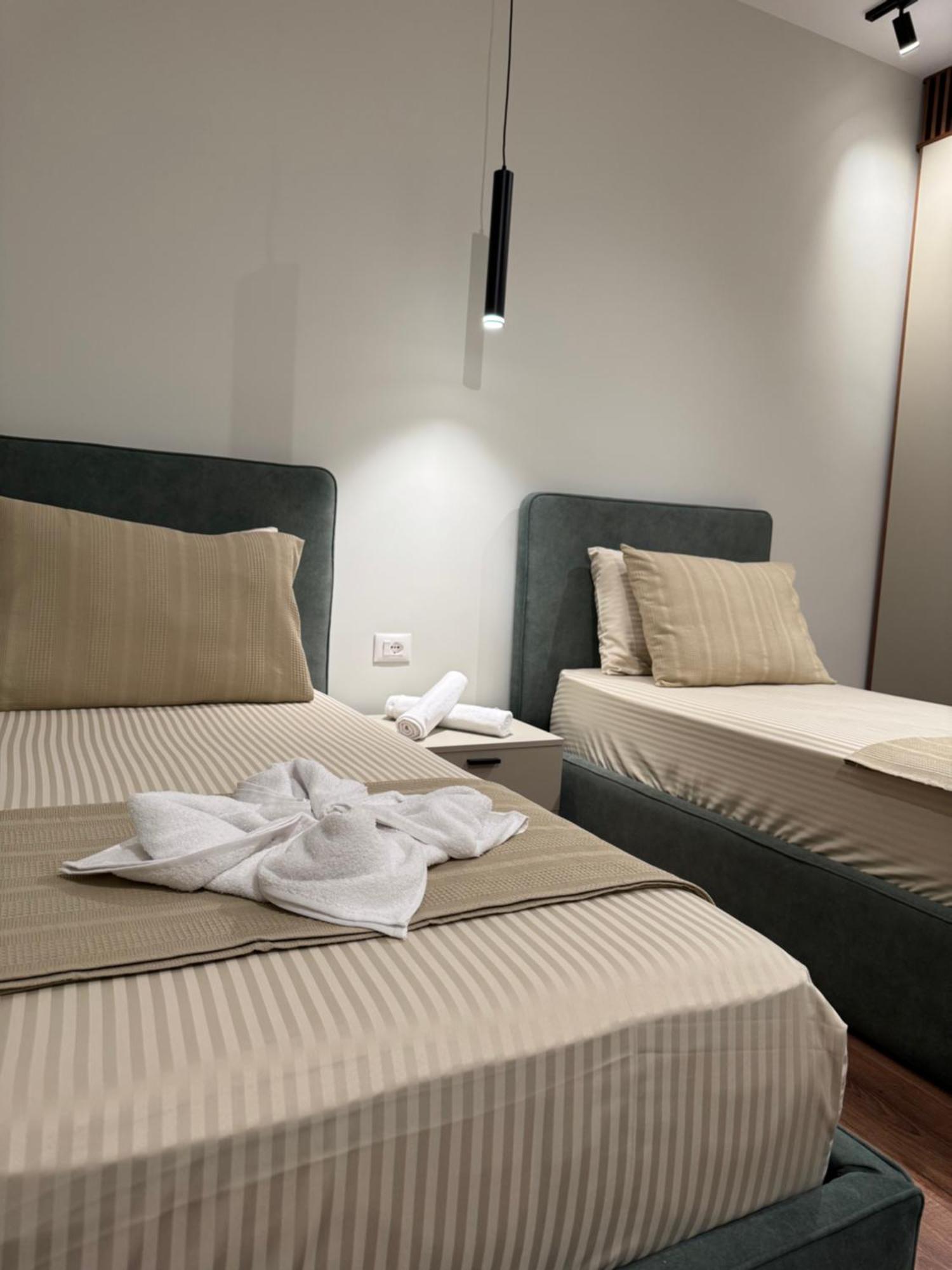 Deluxe New Bazaar Apartment